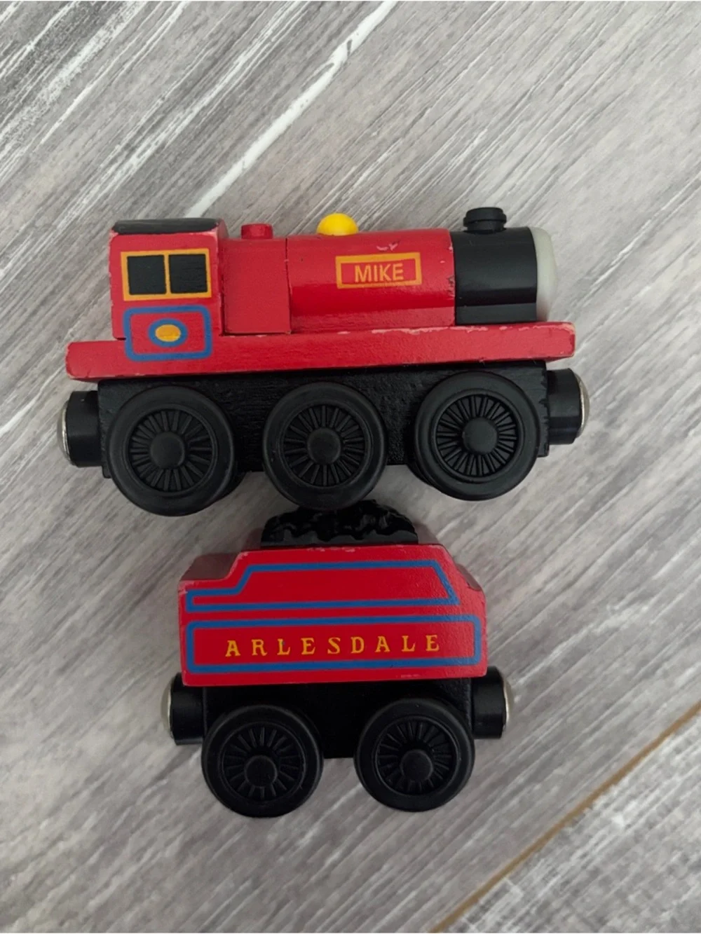 Wooden Mike & Tender (2000 - No Name) - Thomas & Friends